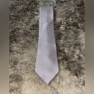 Silk tie
